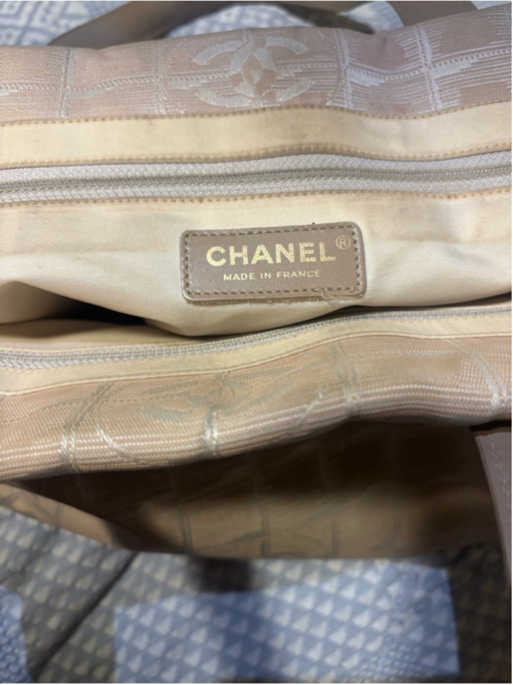 CHANEL Vintage Beige/Taupe Monogrammed Tote Bag - Picture 6 of 11